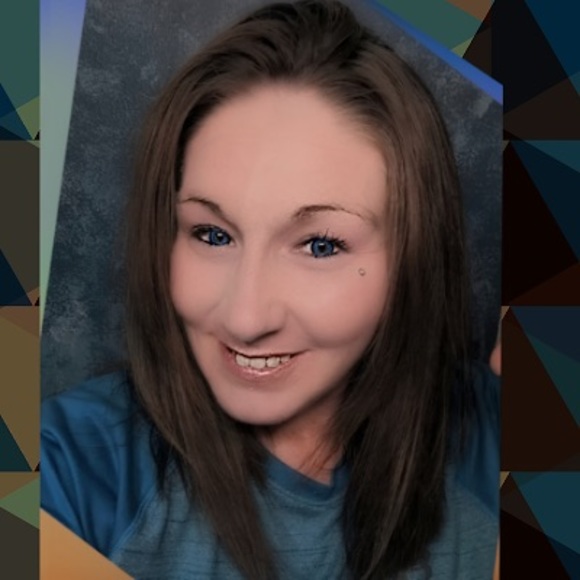 Meet your Posher, Rachel - Picture 2 of 2